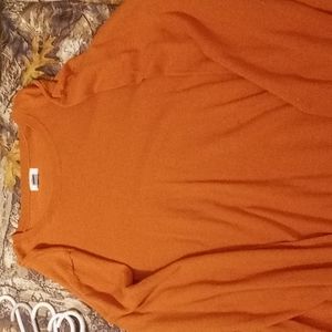 Old Navy size 2x men's orange sweater.